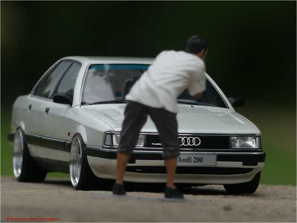 1:18 Audi 200 Quattro 20V bj.1989 Withe inkl. OVP